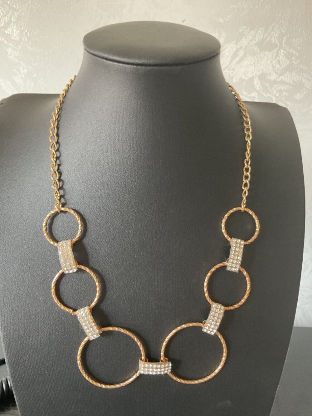 Gold Textured Circle Link Statement Necklace Crystal Rhinestone Bib Collar